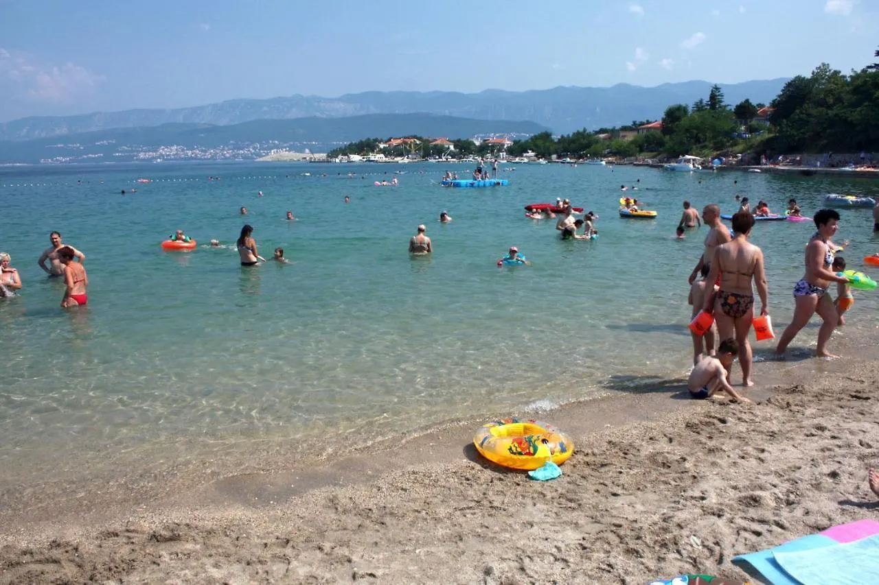 Apartments By The Sea Silo, Krk - 18678 Croatia